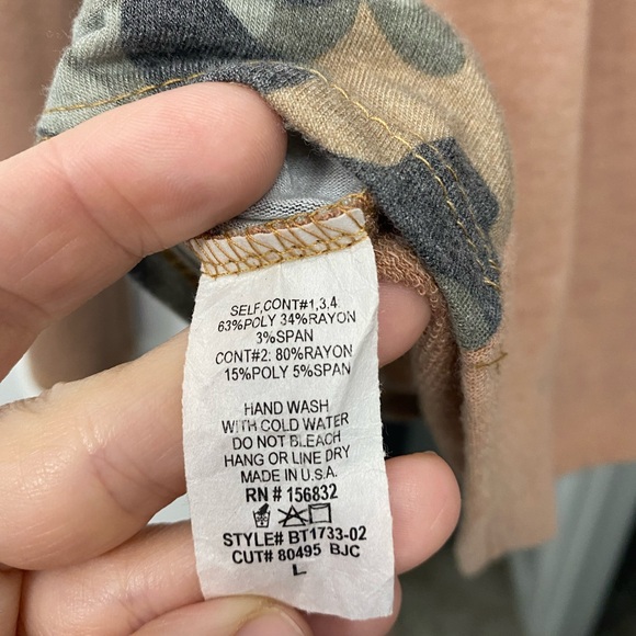 BiBi Living on the Edge top - Picture 7 of 7